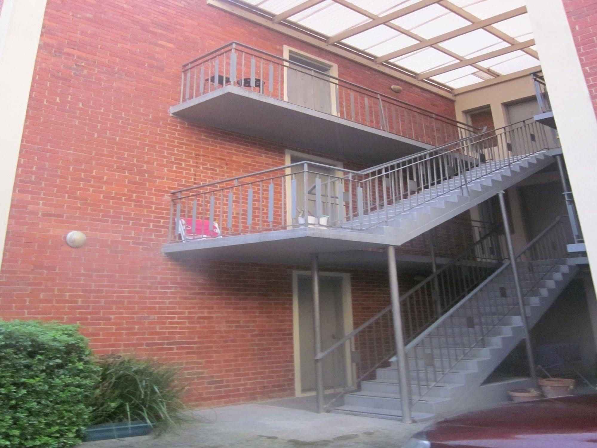 Position Perfect Carlton Apartman Melbourne Kültér fotó
