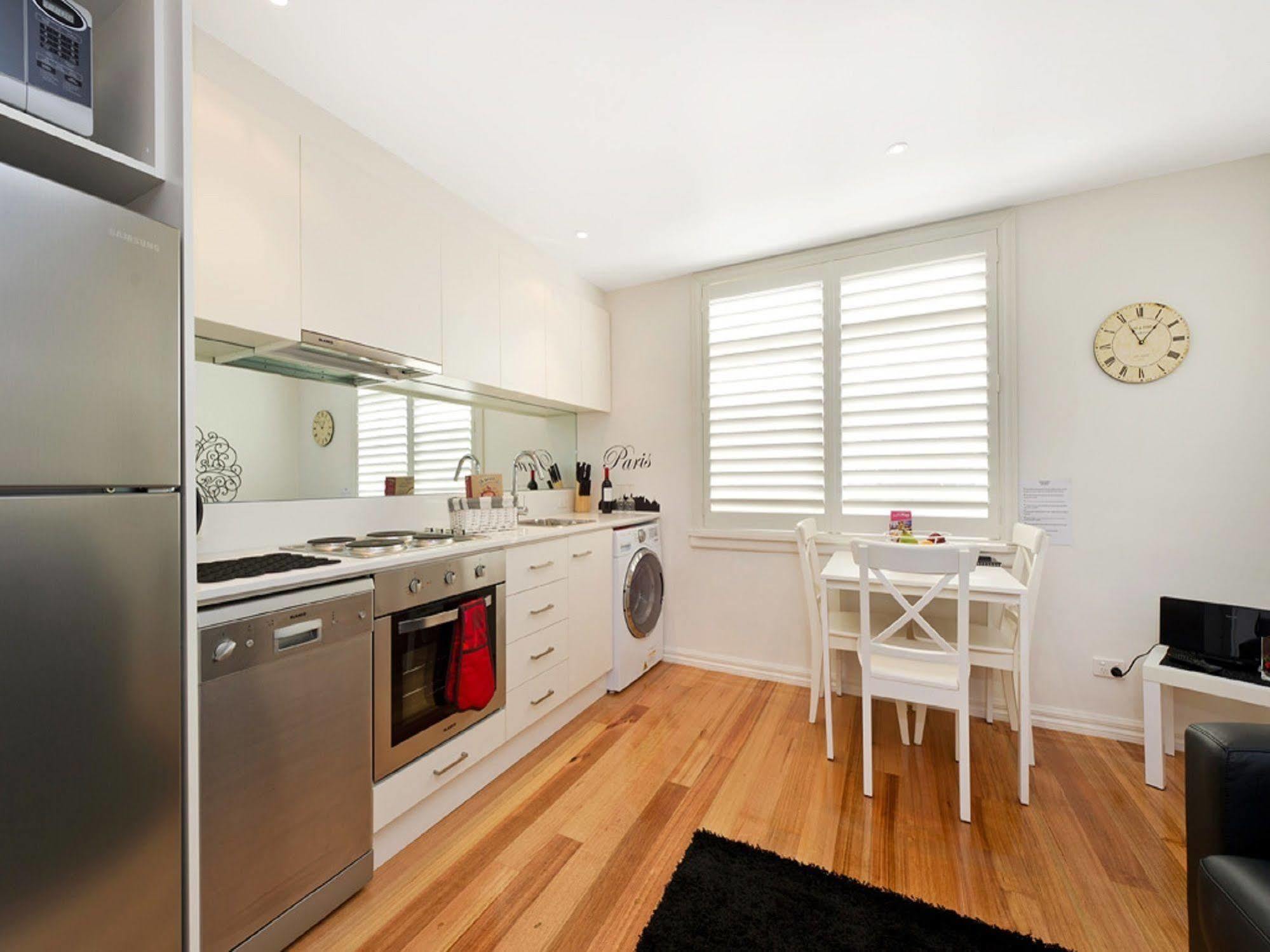 Position Perfect Carlton Apartman Melbourne Kültér fotó